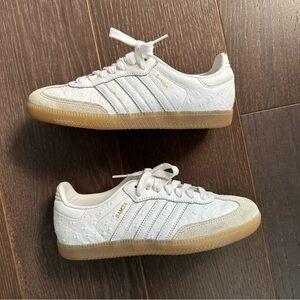 Adidas Originals White Samba Suede-trimmed Ostrich-effect Leather size 6.5